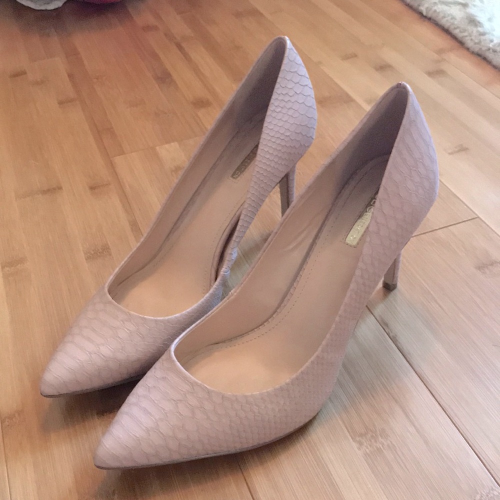 BCBGeneration Pink Stilettos